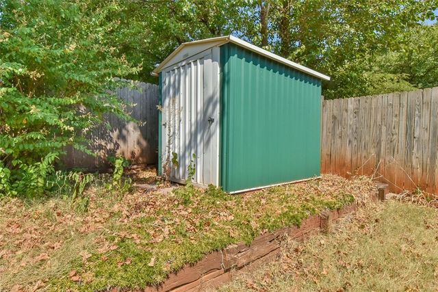 4617 Royal Oak Drive, Oklahoma City, OK 73135