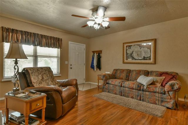 4617 Royal Oak Drive, Oklahoma City, OK 73135
