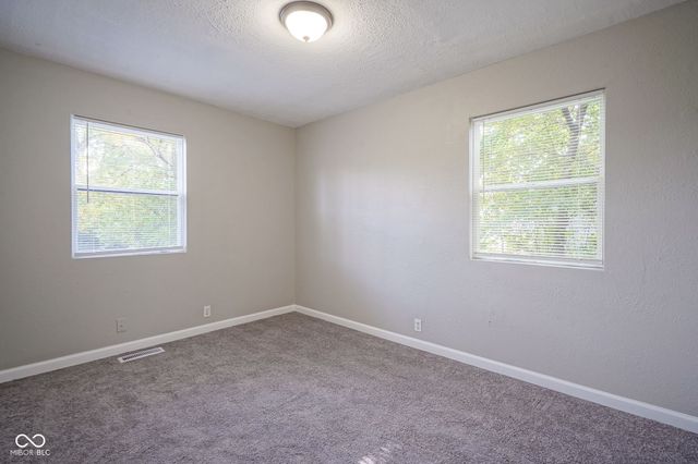 2931 Sangster Avenue, Indianapolis, IN 46218