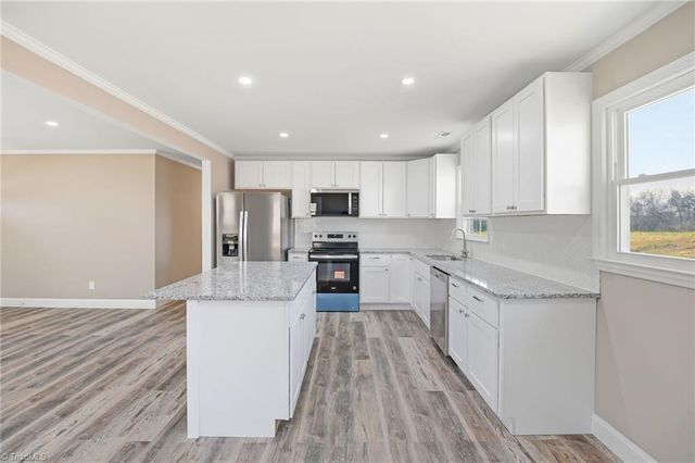 5595 Rockford Drive, Trinity, NC 27370