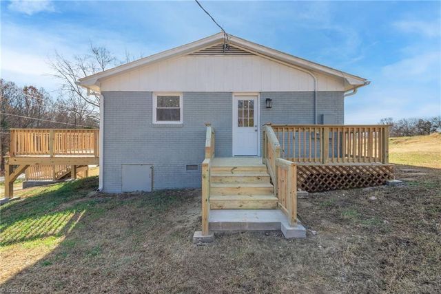 5595 Rockford Drive, Trinity, NC 27370