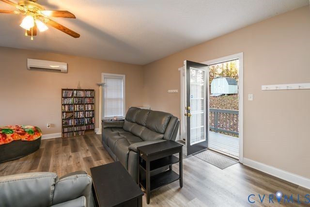 5248 Misty Spring Rd, Midlothian, VA 23112