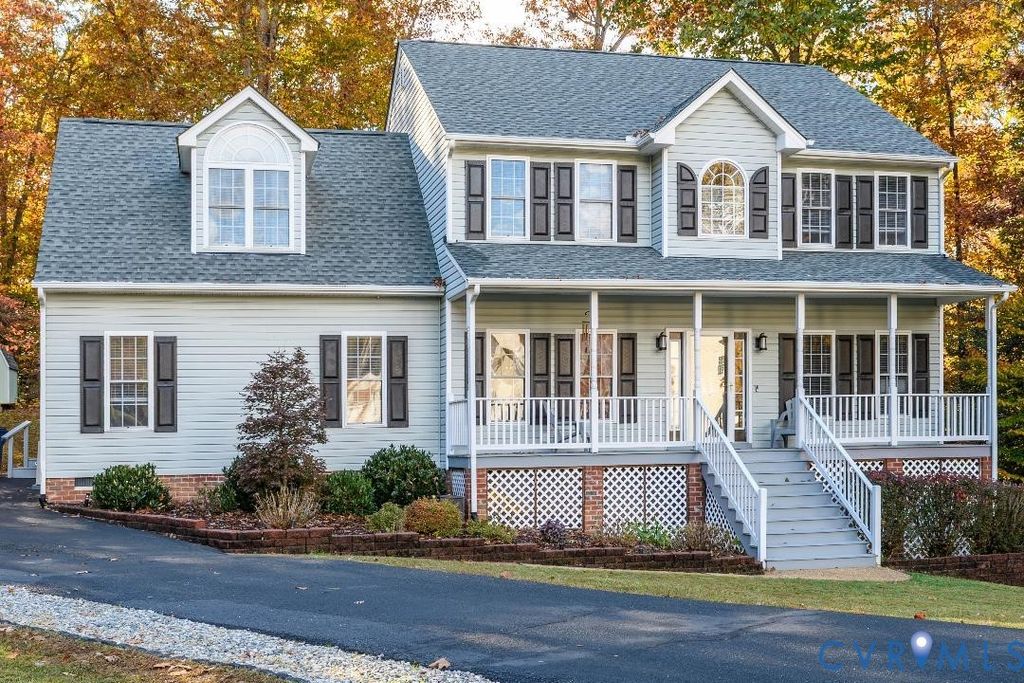 5248 Misty Spring Rd, Midlothian, VA 23112