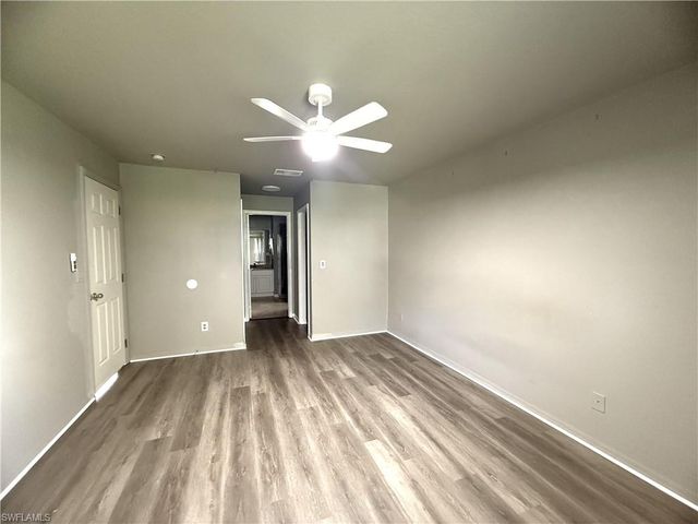 302 NW 2nd PL, Cape Coral, FL 33993