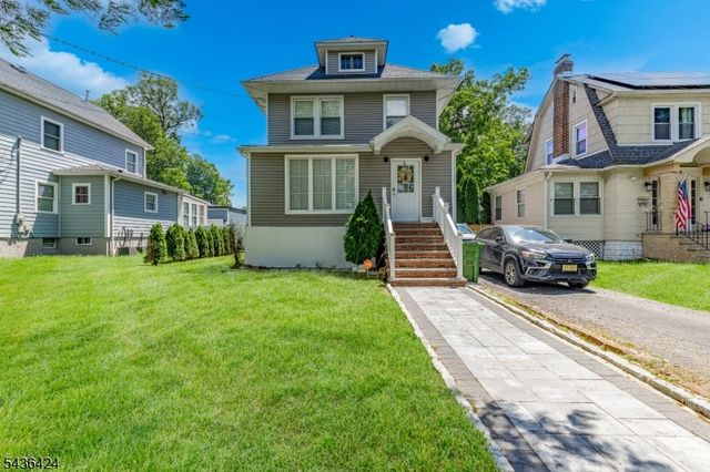 245 W 3Rd Ave, Roselle Boro, NJ 07203