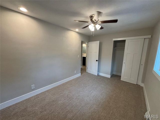 31 Highwood Drive, Belleville, IL 62223