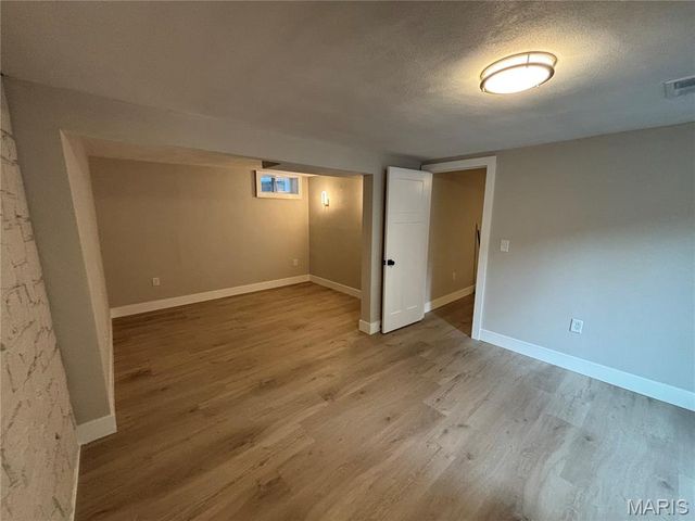 31 Highwood Drive, Belleville, IL 62223