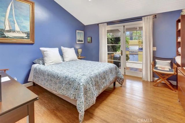 537 Vista Grande, Newport Beach, CA 92660