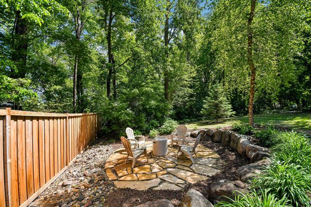 8813 Woodhill Drive, Savage, MN 55378