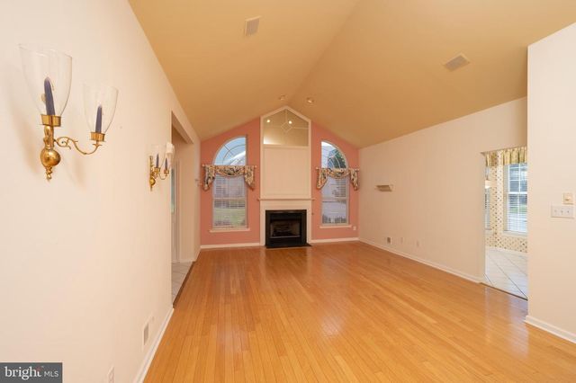 119 BELLFLOWER RD, Langhorne, PA 19047
