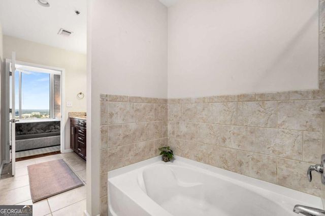 855 Peachtree Street NE 3003, Atlanta, GA 30308