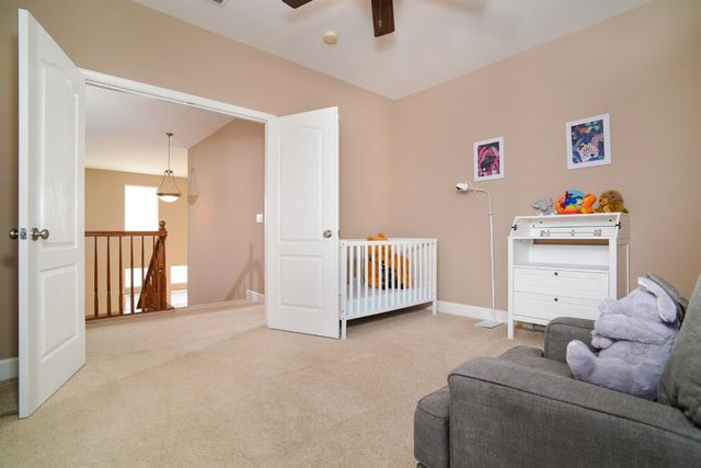 1569 Greenbrier Rd, West Sacramento, CA 95691