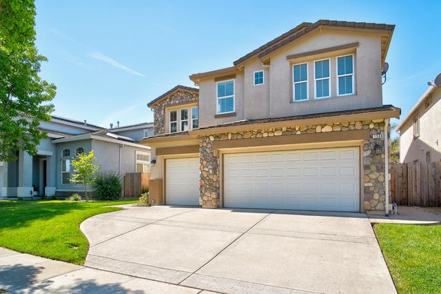 1569 Greenbrier Rd, West Sacramento, CA 95691