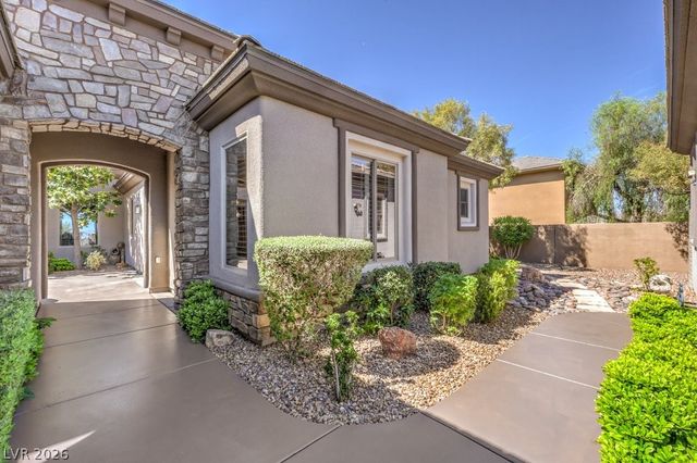 17 Chenal Pass, Henderson, NV 89052