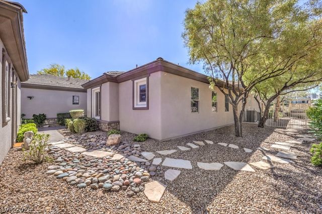 17 Chenal Pass, Henderson, NV 89052