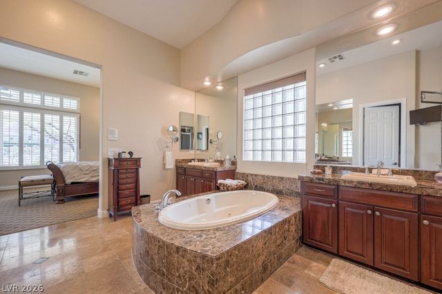 17 Chenal Pass, Henderson, NV 89052