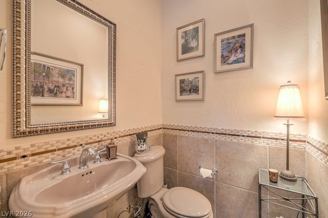 17 Chenal Pass, Henderson, NV 89052