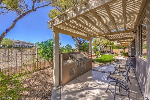 17 Chenal Pass, Henderson, NV 89052