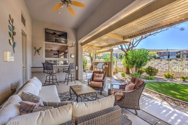 17 Chenal Pass, Henderson, NV 89052