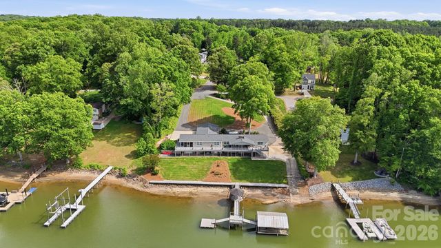 120 Shady Cove Road, Troutman, NC 28166