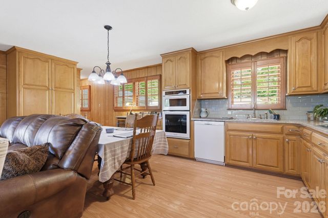 120 Shady Cove Road, Troutman, NC 28166
