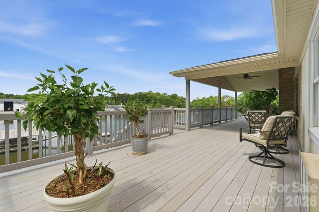 120 Shady Cove Road, Troutman, NC 28166