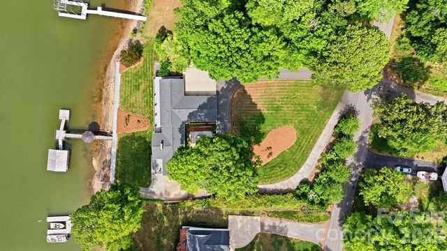 120 Shady Cove Road, Troutman, NC 28166