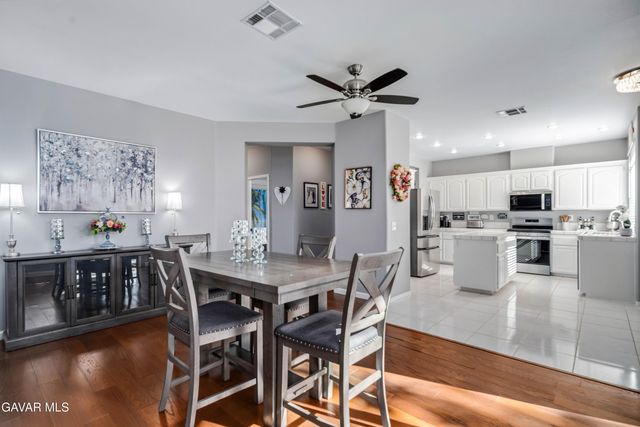 42031 Crestland Drive, Lancaster, CA 93536