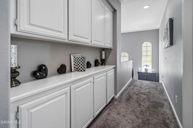 42031 Crestland Drive, Lancaster, CA 93536