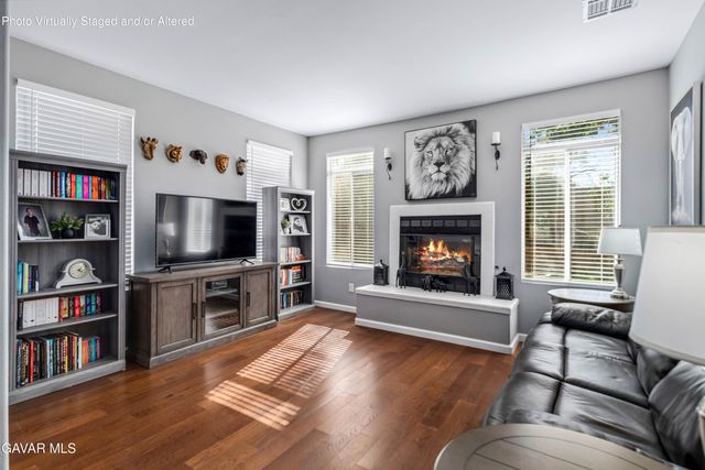 42031 Crestland Drive, Lancaster, CA 93536