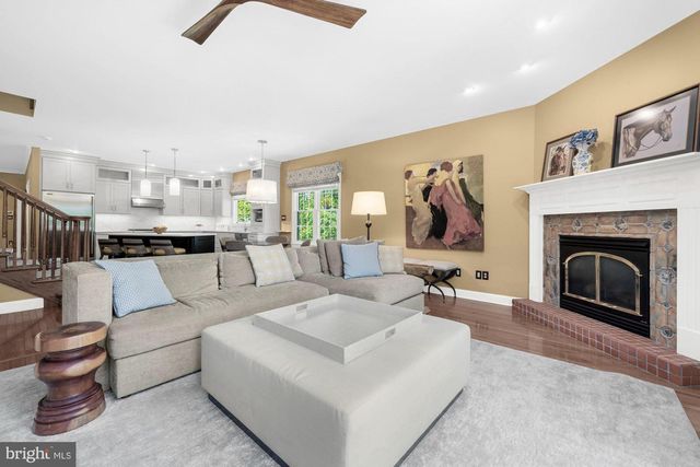 388 LINDEN AVE, Doylestown, PA 18901