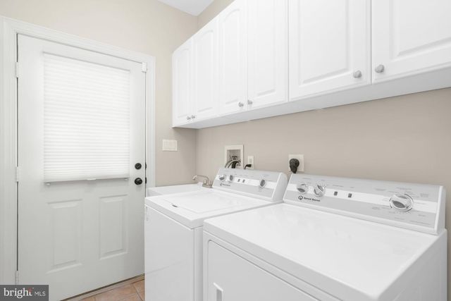 388 LINDEN AVE, Doylestown, PA 18901