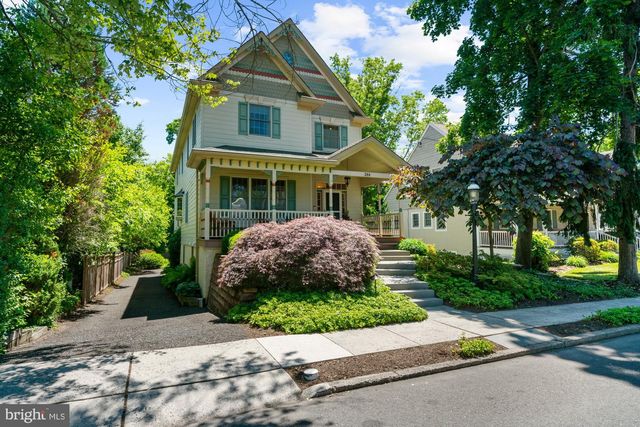 388 LINDEN AVE, Doylestown, PA 18901