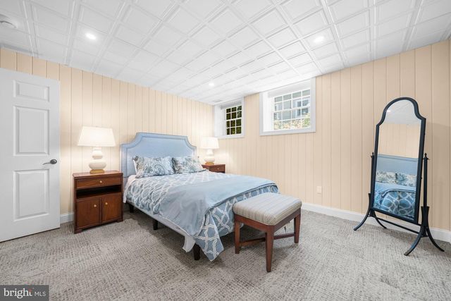 388 LINDEN AVE, Doylestown, PA 18901