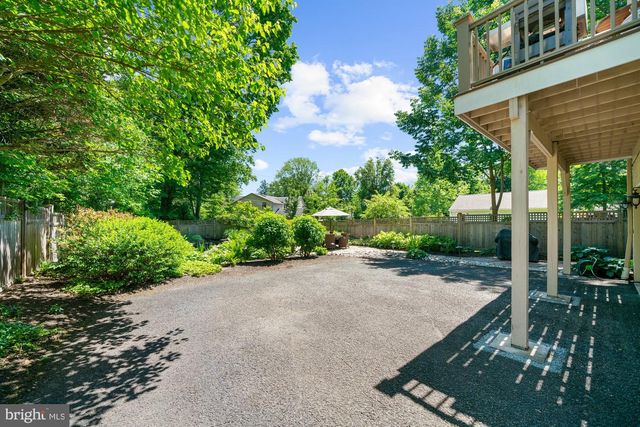 388 LINDEN AVE, Doylestown, PA 18901