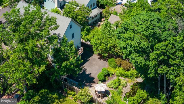 388 LINDEN AVE, Doylestown, PA 18901