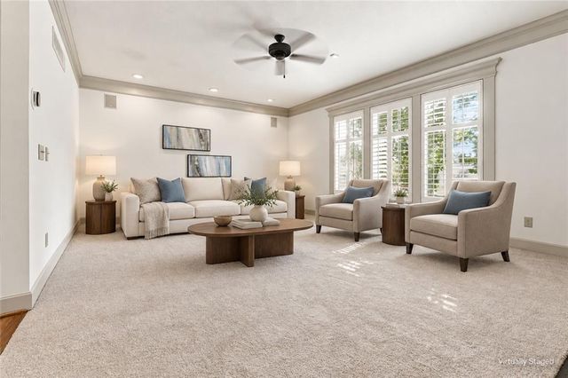 5427 W 164th Place, Overland Park, KS 66085