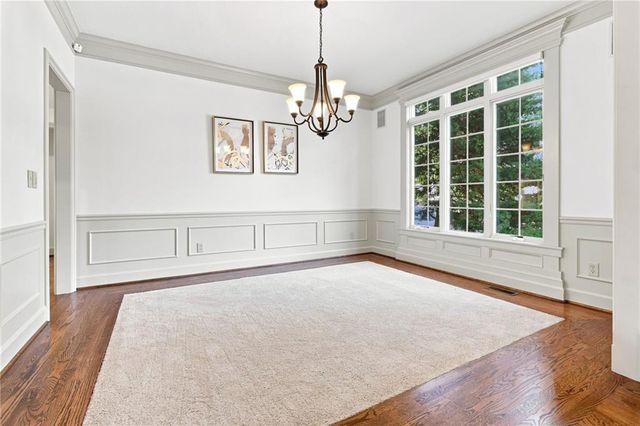 5427 W 164th Place, Overland Park, KS 66085