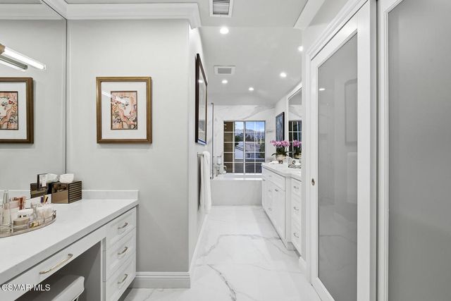 5442 Westview Court, Westlake Village, CA 91362