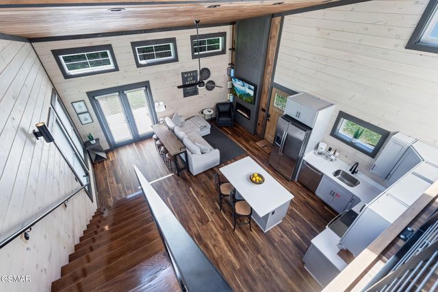 984 Goose Gap Road, Sevierville, TN 37876