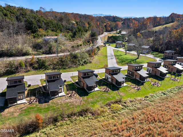 984 Goose Gap Road, Sevierville, TN 37876