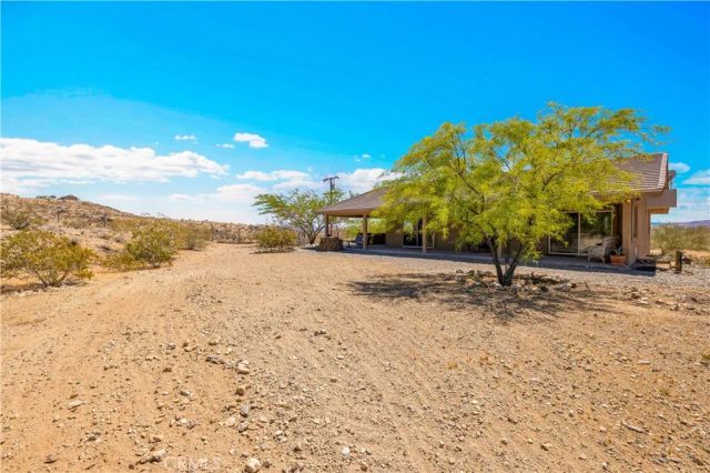 2858 N Sage Avenue, Landers, CA 92285