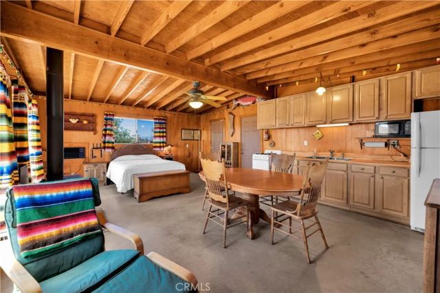 2858 N Sage Avenue, Landers, CA 92285