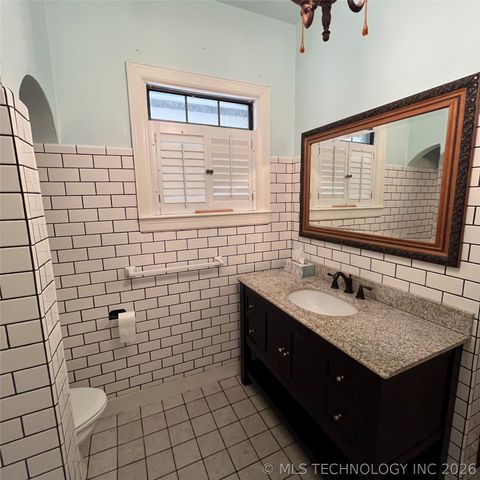 1815 W Main, Durant, OK 74701