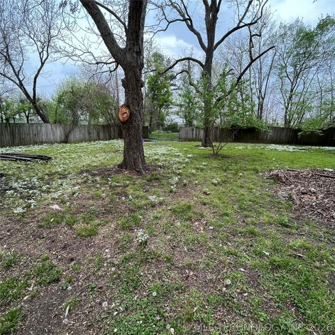 1815 W Main, Durant, OK 74701