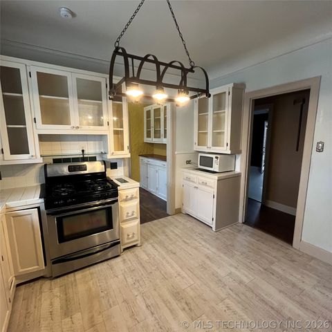 1815 W Main, Durant, OK 74701