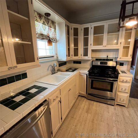 1815 W Main, Durant, OK 74701