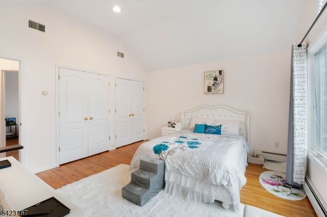 120 E Edsall Blvd, Palisades Park Boro, NJ 07650