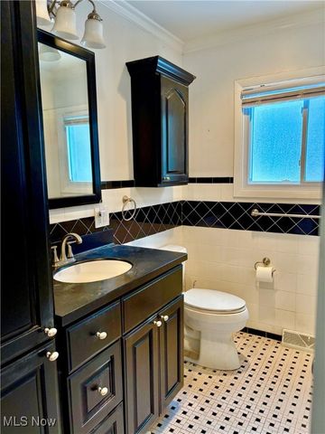 801 Charles Street, Willowick, OH 44095