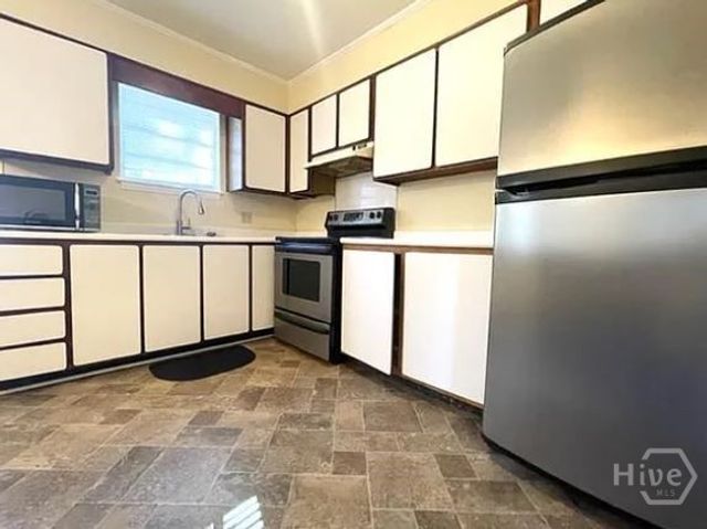 320 Chatham Villa Drive, Garden City, GA 31408